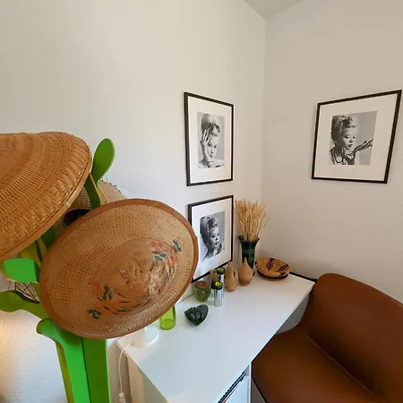 Holiday home La Tonkinoise, Maison Calme Et Proche Des Plages *